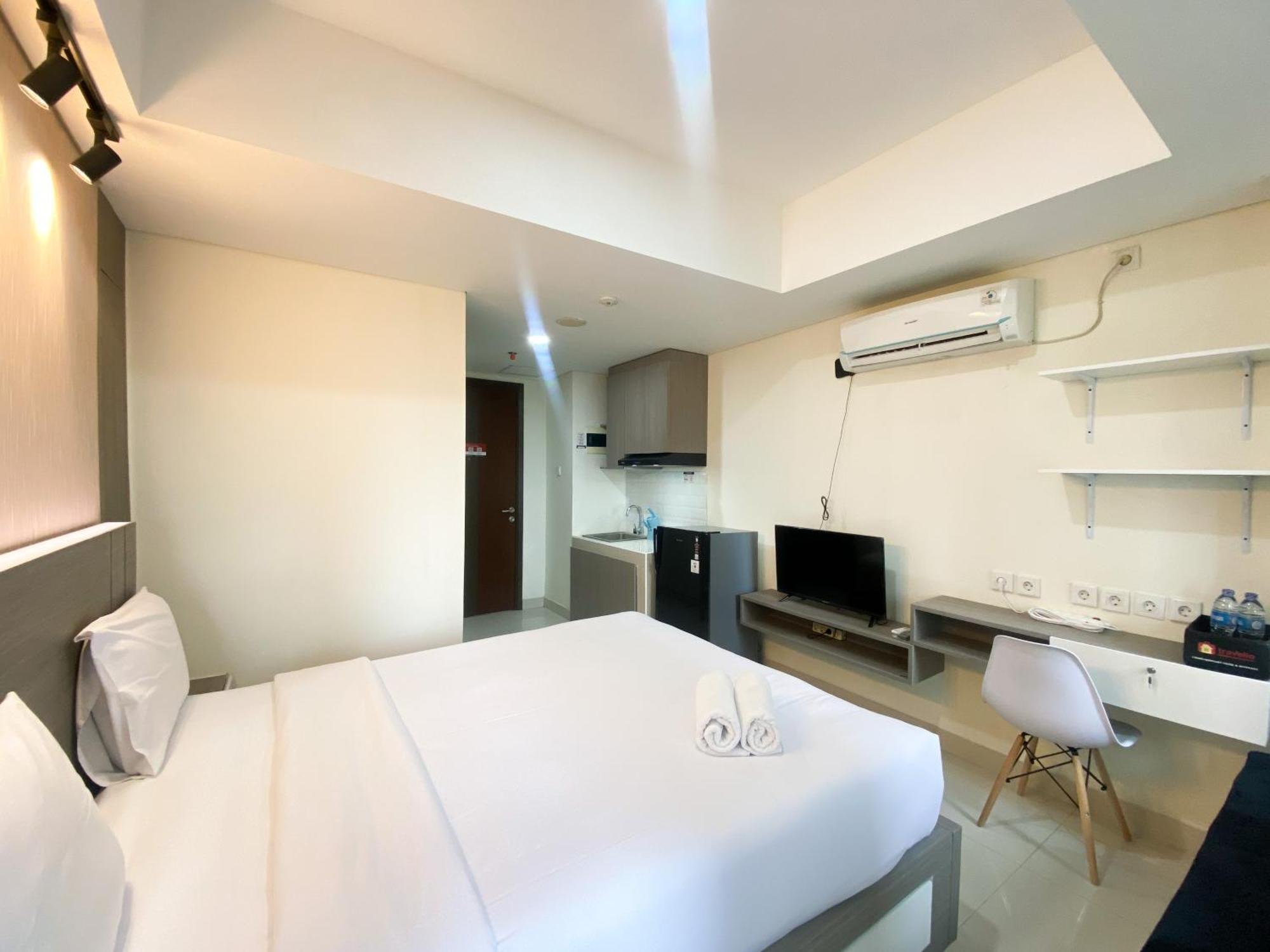 Cozy At Pollux Chadstone By Travelio Apartemen Cikarang