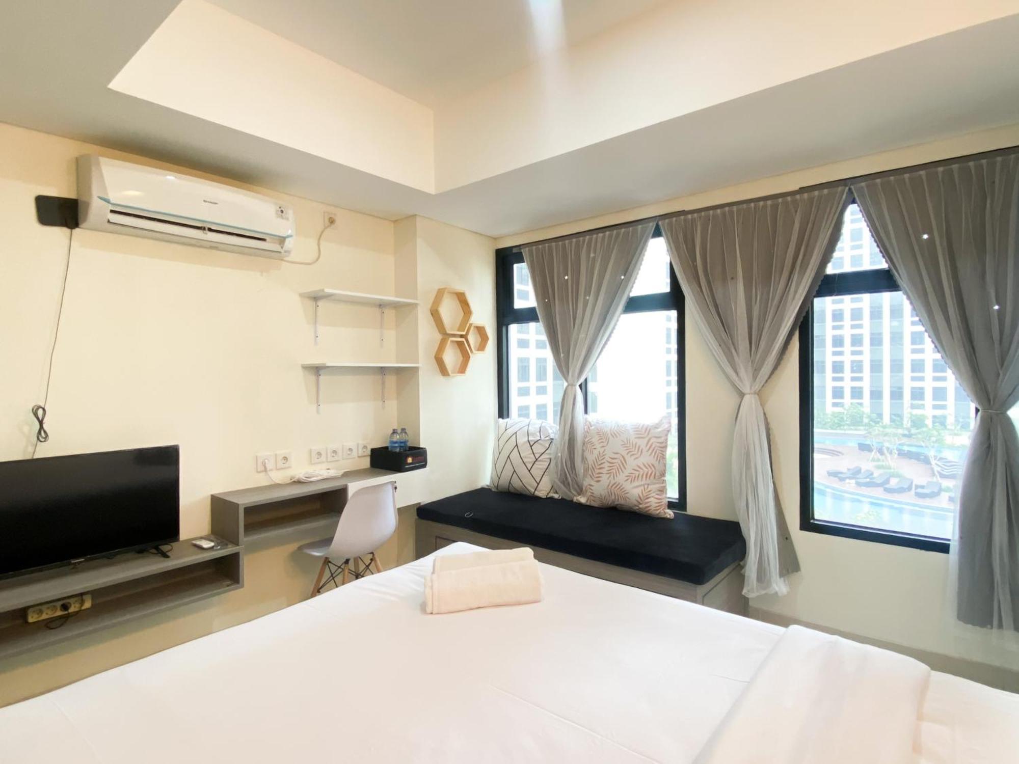 Cozy At Pollux Chadstone By Travelio * Cikarang